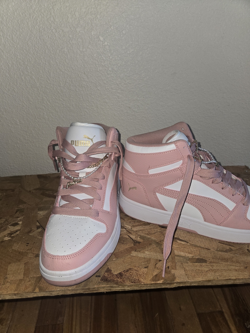 PUMA Women’s Pink and White Mid-Top Sneakers with Gold Logo